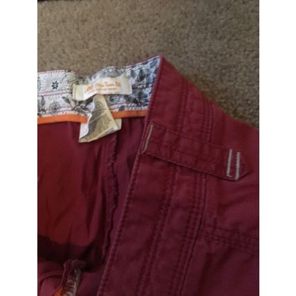 Lee Casual Women's Maroon Capri Pants Zip Pockets Size 8