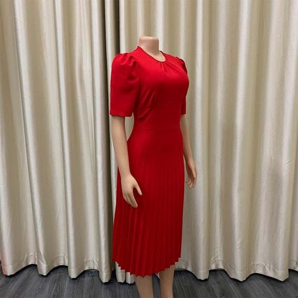 Summer new short sleeved pleated solid color oversized dress for women