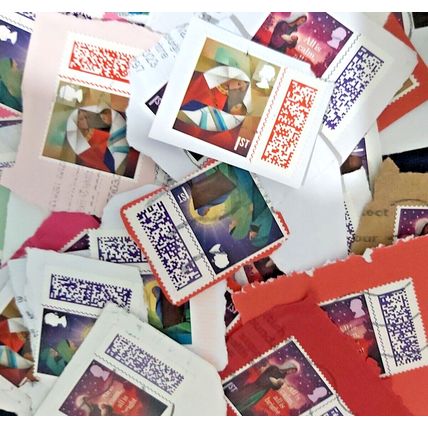 1000 Barcoded Security 1st Class franked used Stamps kiloware on paper Christmas