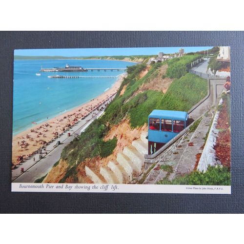 Bournemouth Pier & Bay Showing Cliff Lift, Dorset Postcard