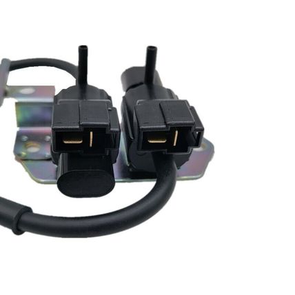 Válvula solenoide de Interruptor de vacío MR263723 para Mitsubishi Montero L200