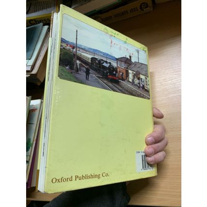1987 1ST ED "THE BARRY LOCOMOTIVE PHENOMENON" TRAINS LARGE HARDBACK BOOK (P6)