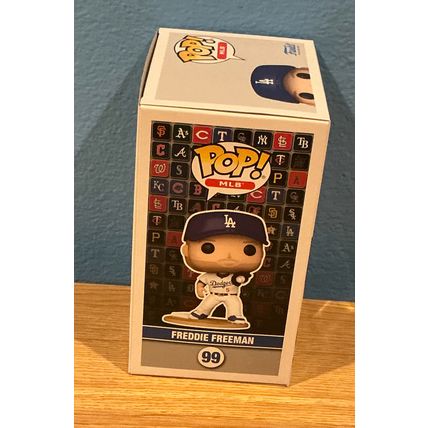 Funko Pop! MLB: LA Dodgers - Freddie Freeman #99 Vinyl Figure (Box & Protector)