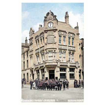 ptc5607 - Children gather outside the Yorkshire Penny Bank, Barnsley - print 6x4