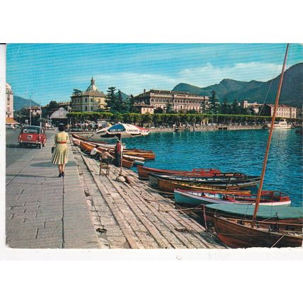 Como Lungo Lago Italy Postcard posted 1962 crease