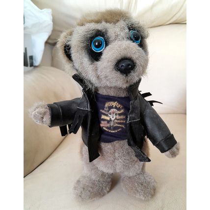 VASSILY : COMPARISON of SURICATE : MEERKAT TOY : UNBOXED - NO CERTIFICATE