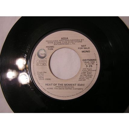 Asia Promo 45-HEAT OF THE MOMENT(EDIT) STEREO/MONO