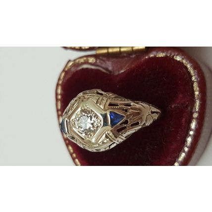 Art Deco 18K WG Filigree Ring: .61ct Old European Cut Diamond & Sapphire,1930s