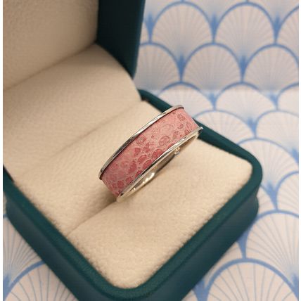 Vintage 925 Solid Sterling Silver and Faux Pink Leather Thick Band Ring - 2001