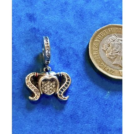 Genuine 925 Harley Quinn charm for Pandora bracelet comes in a cute velvet pouch