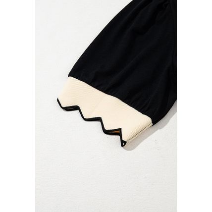 Black Color Contrast Collared V Neck Puff Sleeve Blouse