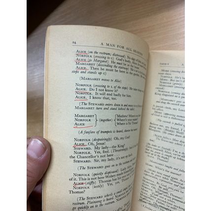 1960 1ST EDITION "A MAN FOR ALL SEASONS" ROBERT BOLT DRAMA PLAY PB BOOK (P2)