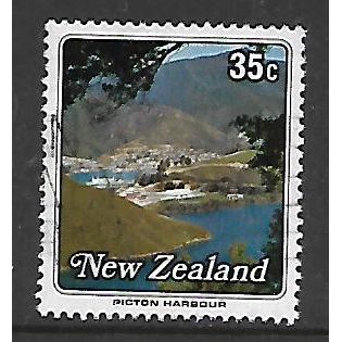 NEW ZEALAND 1979 SMALL HARBOURS 35c PICTON HARBOUR SG 1195 FINE USED#