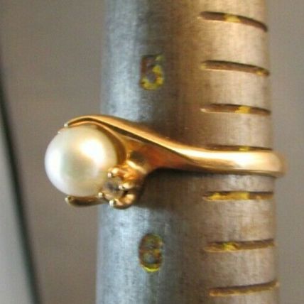 ANTIQUE 10KT PEARL & DIAMOND ring JTC ZALES DIAMOND RING Size 5.5 YELLOW GOLD