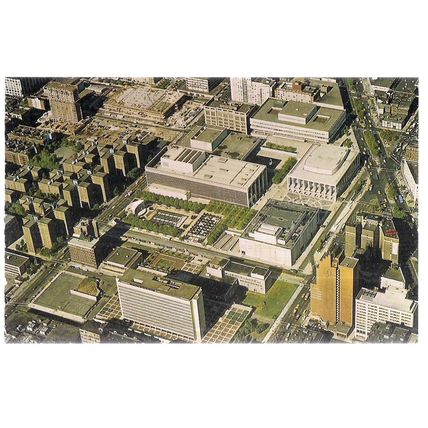 LINCOLN CENTER FOR PERFORMING ARTS, NEW YORK CITY, USA unused postcard (A) =