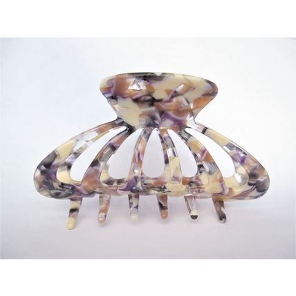 Lavender purple creme colorful marbled hair claw clip