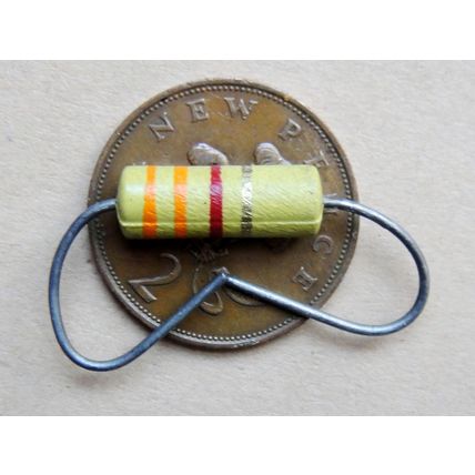 Dubilier Carbon Resistors x Seven 3.3KΩ, 1 Watt, Matt New Old Stock 1950’s 70’s
