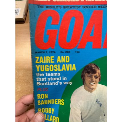 GOAL MAGAZINE #283 2 MAR 1974 UK FOOTBALL MAG - LEEDS STRIKE FORCE COVER (LL)