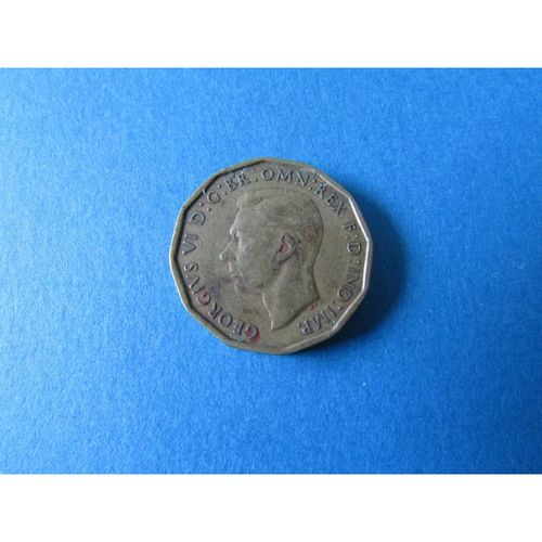 1944 GEORGE VI BRASS THREEPENCE - COIN - 1 FREE POST. B