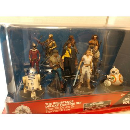 Disney Store Star Wars Rise of Skywalker DELUXE FIGURE PLAYSET -NEW-Box Shipping