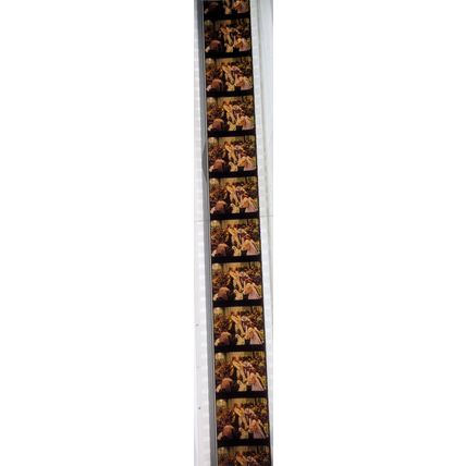 WIZARD OF OZ . Pk RED - B030d. 1 STRIP OF 10 - 35MM FILM CELLS