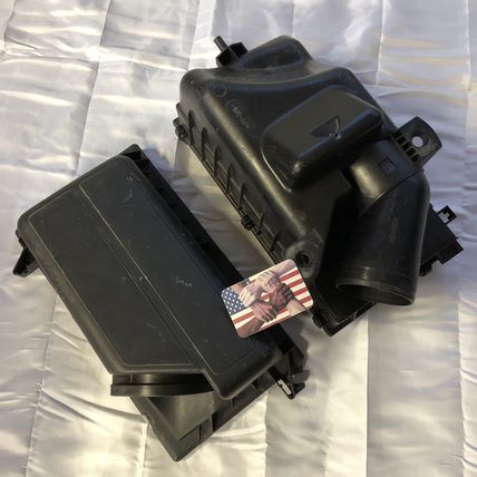 Volvo V70 S70 C70 XC70 Air Filter Cleaner Box intake Housing Turbo OEM 9445349