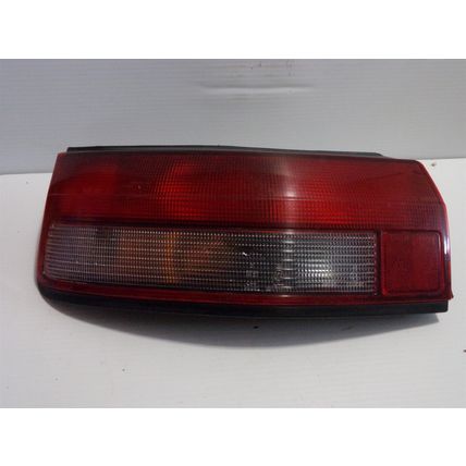 1990 90 1991 91 Mazda 323 BG Hatchback Tail Light LH DS Stanley 043-1305