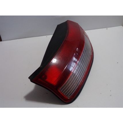 1990 90 1991 91 Mazda 323 BG Hatchback Tail Light LH DS Stanley 043-1305