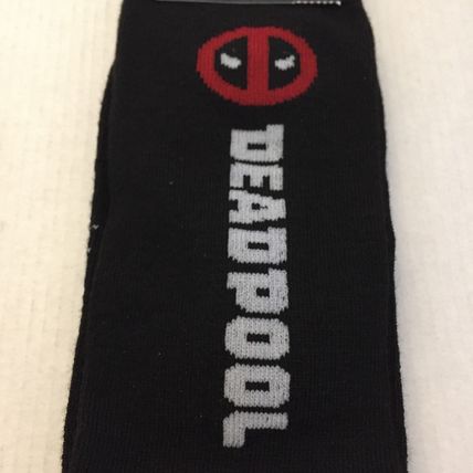 NEW Marvel Deadpool Unisex Crew Socks Size 6-12