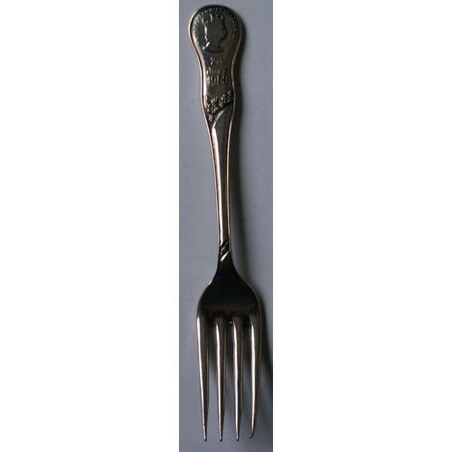 Coffee Tea Dessert Fork ~ Coronation Queen Elizabeth II 2nd June 1953