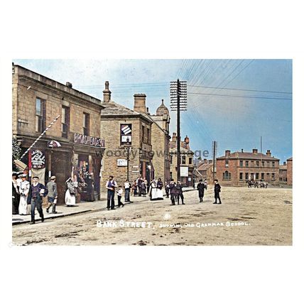 ptc5419 - Yorks. - Bank Street & Old Grammar School c1910, Ossett - print 6x4