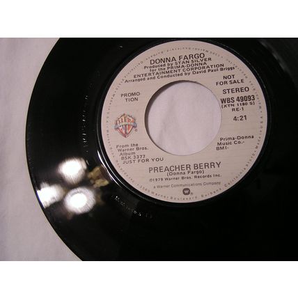 Donna Fargo Promo 45-PEACHER BERRY STEREO