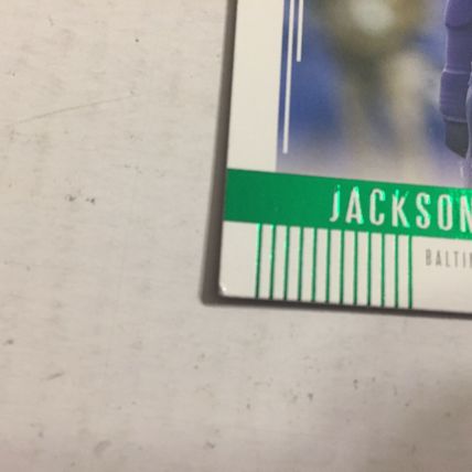 2019 Panini Absolute Football Baltimore Ravens Lamar Jackson Green Parallel Card