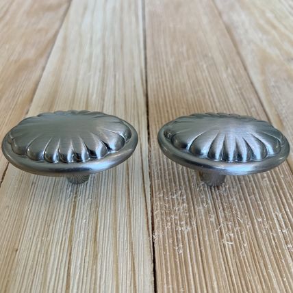 Set of 2 Satin Nickel Oval Shell Knob Cabinet Pulls Flower Drawer Knobs Hardware
