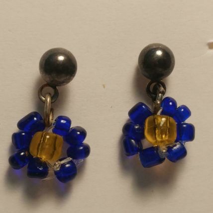 Flower Beaded Earrings Blue and Yellow Beaded Flower Pierced Stud Ball 5mm