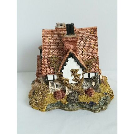 LILLIPUT LANE,TANGLEWOOD LODGE,1989, English Coll. South East, Boxed, Very Rare.