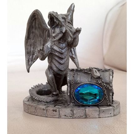 Tudor Mint - The Ferocious Dragon by Sally Clarke #3865