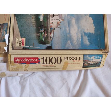 Jigsaw 1000 pieces Waddingtons Eyemouth Scotland