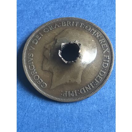 World War One Dated 1914 Coin damaged by Shrapnel during WW1 Trench Art Blitz