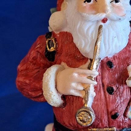 International Resourcing SANTA Claus 4 1/2 FIGURINE 1992 Christmas United States