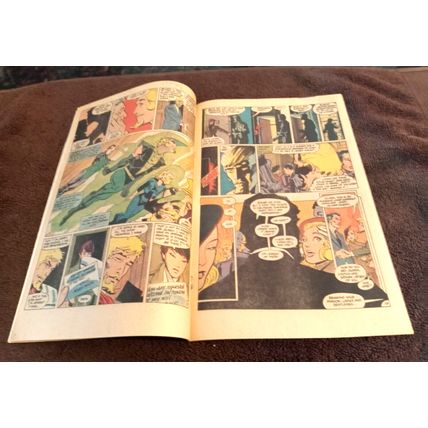 Comic Book Bronze Age DC Comics Green Arrow # 1 7.5 NM+ Condition Or Better 1983