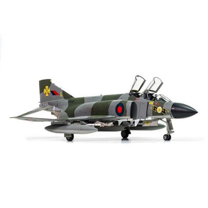 F-4K PHANTOM FG.1 RAF NO.111 SQN XV592/L SCOTLAND 1970'S - CORGI AA27902 1/48