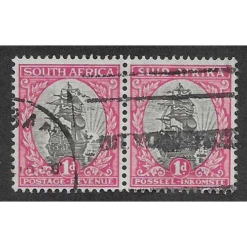 ZAF 1933 SE~TE PAIR 1d 'DROMEDARIS ' FINE USED (EBID61-780)
