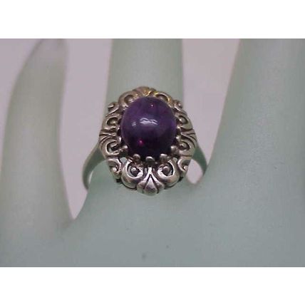 Estate Very Cute Sterling Silver Genuine Amethyst Ring, 1950's