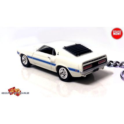 RARE KEYCHAIN 69/70 WHITE FORD SHELBY MUSTANG GT-350 CUSTOM Ltd GREAT GIFT