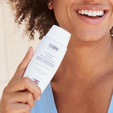ISDIN Eryfotona Ageless Sunscreen Zinc Oxide and 100% Mineral Tinted Sunscreen S