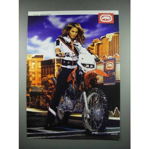 2004 Ecko Fashion Ad - Leeann Tweeden
