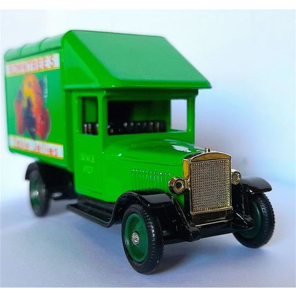 LLEDO BOXED Model Truck * ROWNTREES JELLY - VINTAGE CHEVROLET TRUCK - 1993 VGC