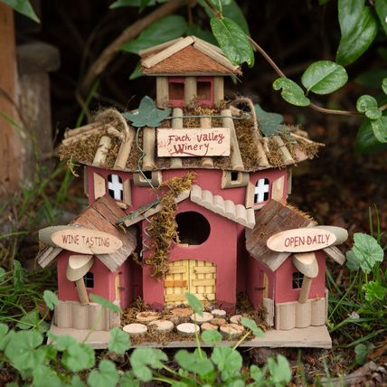 Wooden Birdhouse Hanging Backyard Decor Bird Nesting Valley Winery Gift