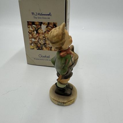Hummel GOEBEL Village Boy Figurine #513 /0 4" Germany With Box